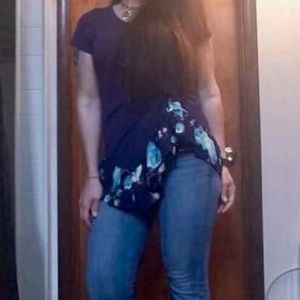 ⚘ 2 for $12 ⚘AJ Memphis Ruffle (Riffle Tunic)